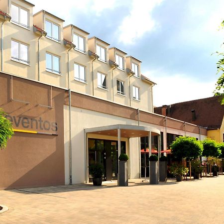 Landhotel Sonne Neuendettelsau Buitenkant foto